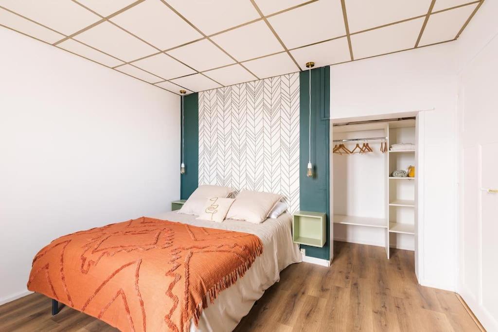 Cozy En Face De La Gare -