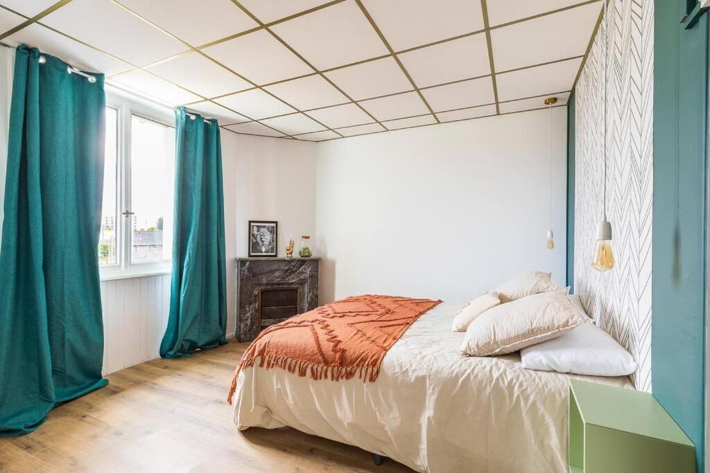 Cozy En Face De La Gare - Appartement *