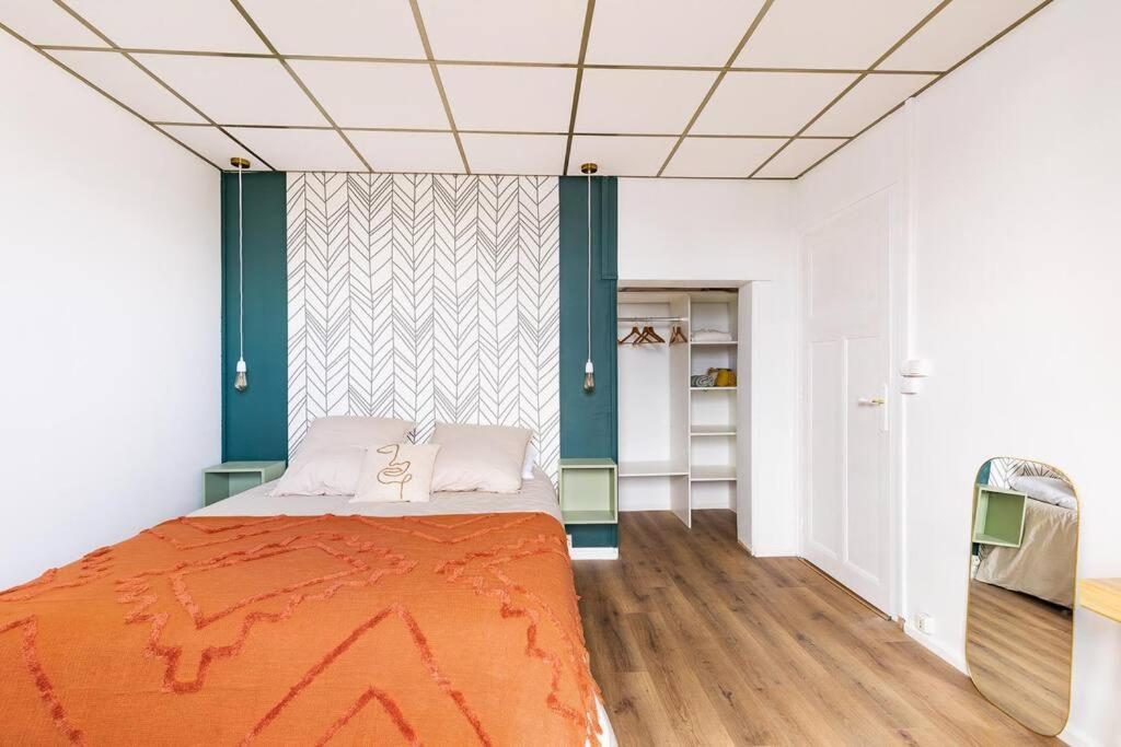 Cozy En Face De La Gare -